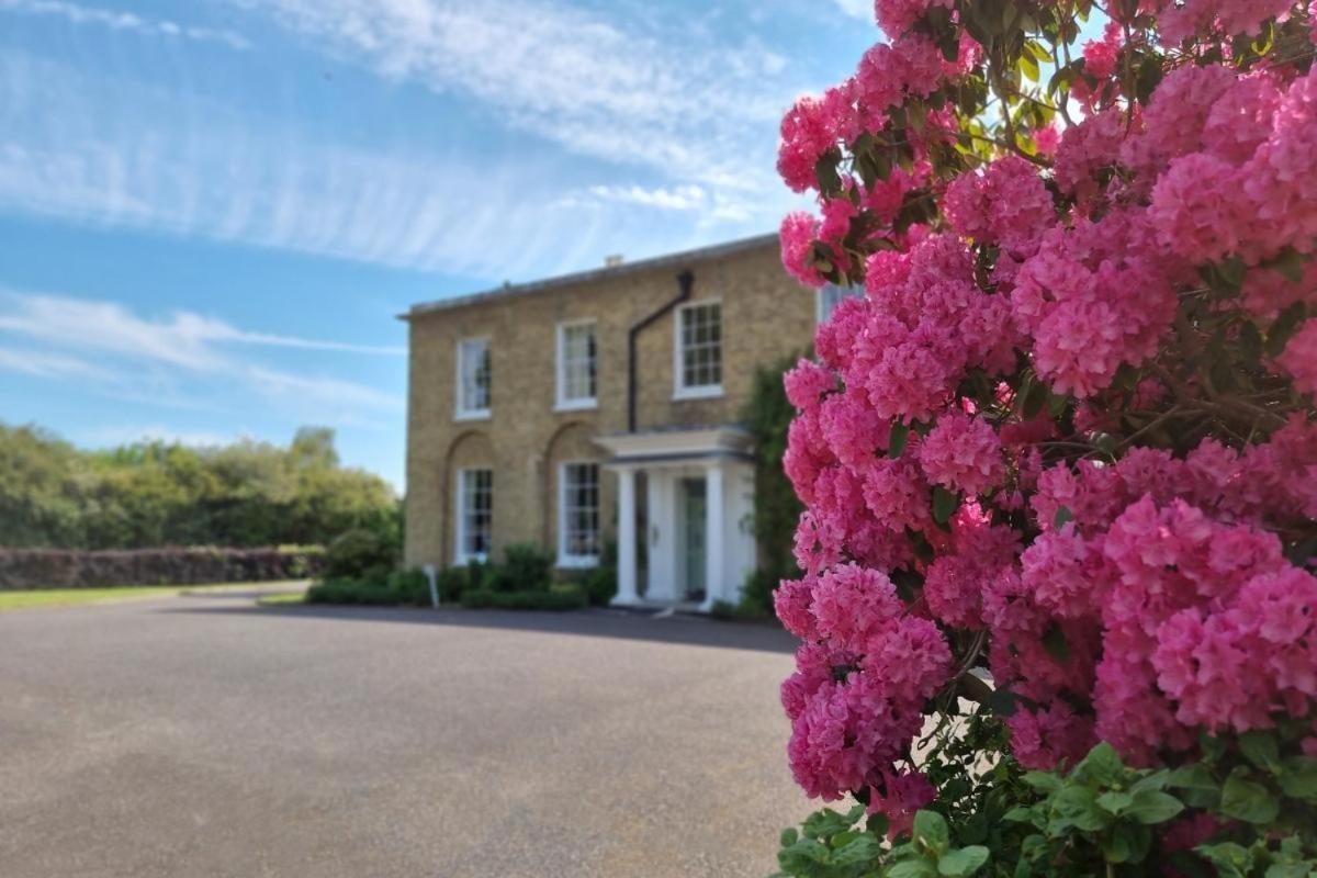 Hotel Hadlow Manor Esterno foto